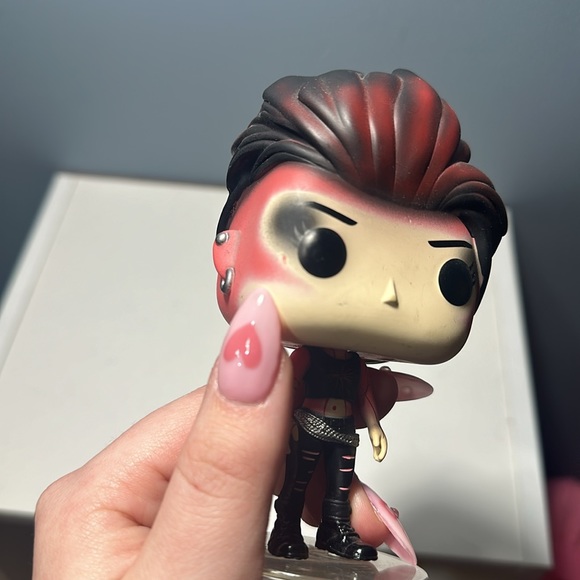 ‘Ready Player One’ FUNKO - Picture 2 of 4